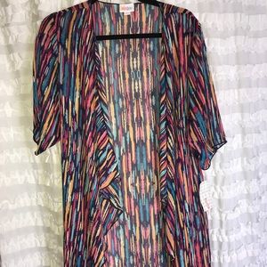 New LuLaRoe Shirley Size Small